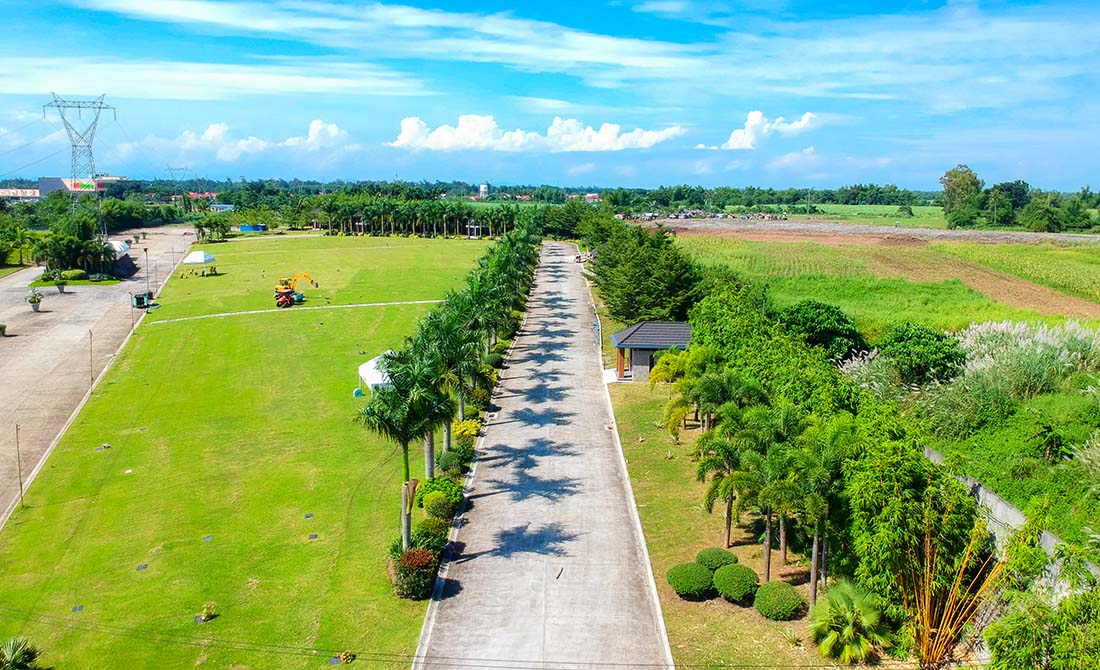 7Lawn Lots -One Lotter -VOP